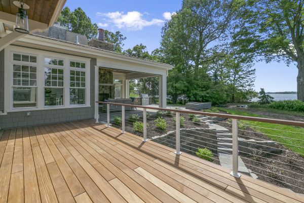 Deck Service in Bloomington